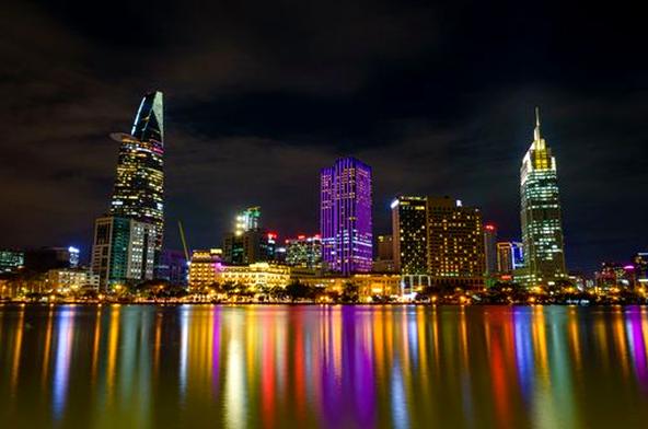 tứ sắc 8Day